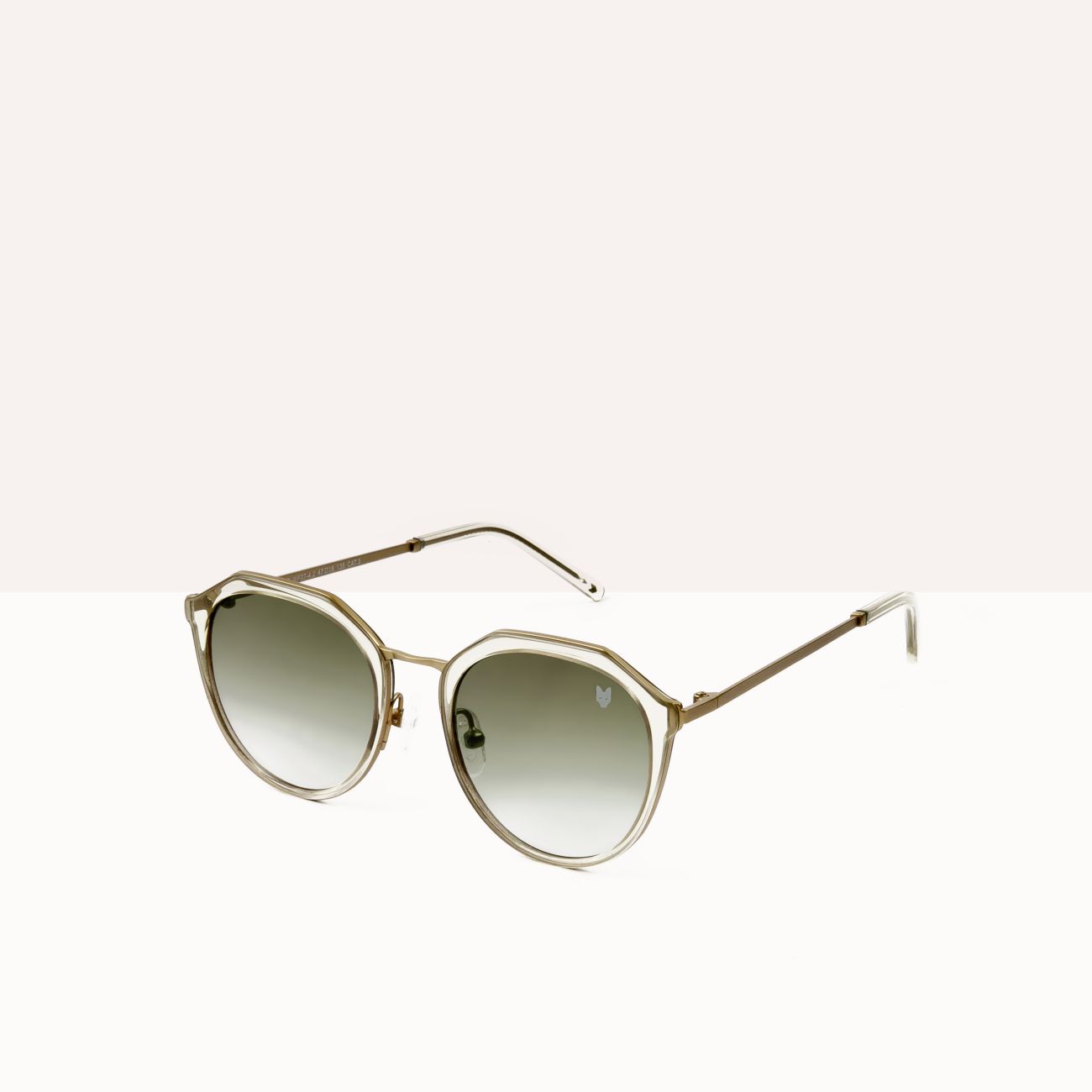 WF0742 COCOC01 2