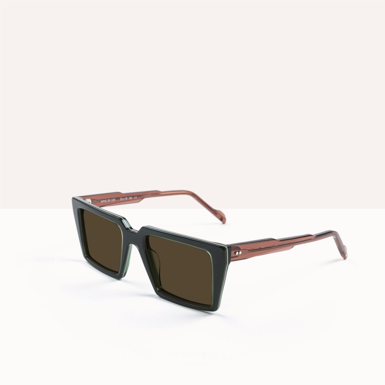 Wolfin Truman sun C01 side